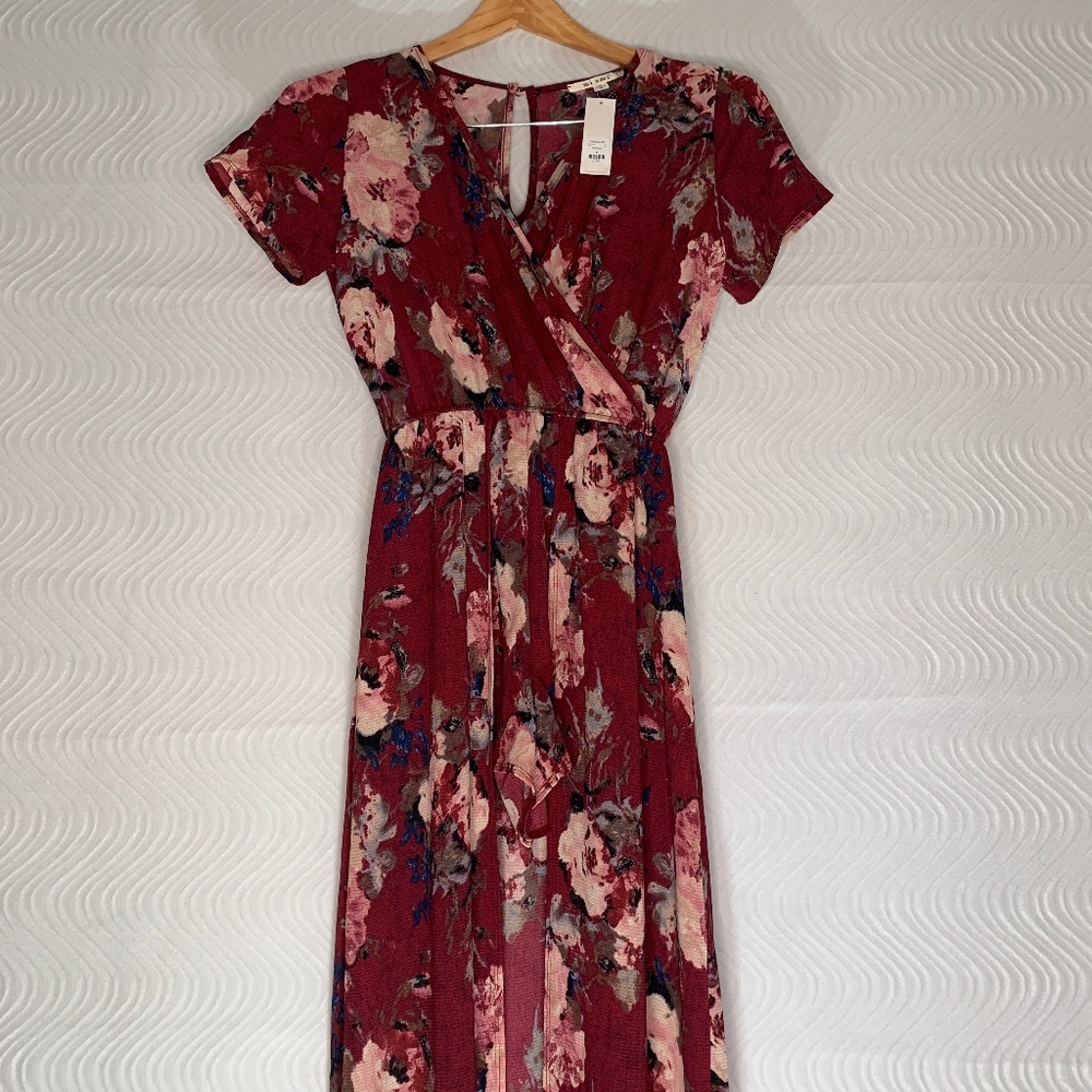 Francesca's mi ami Floral Maxi Romper Medium